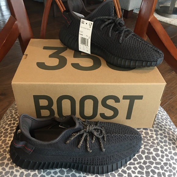 yeezy shoes 9.5